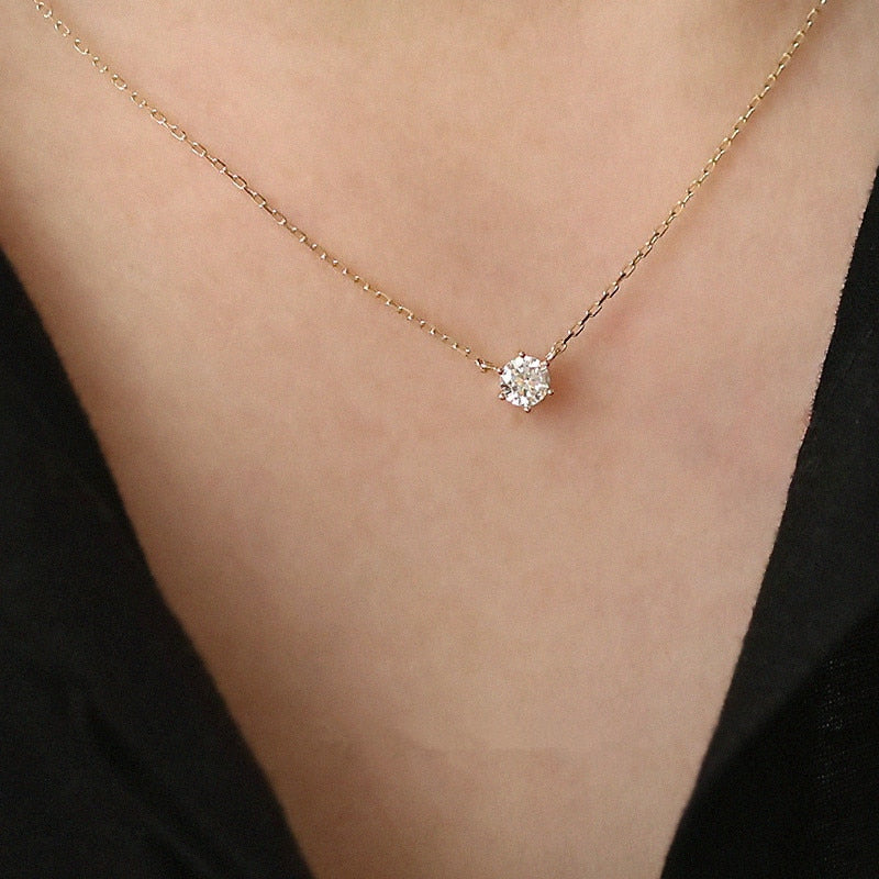 Versatile Single Sparkling Zircon Clavicle Chain